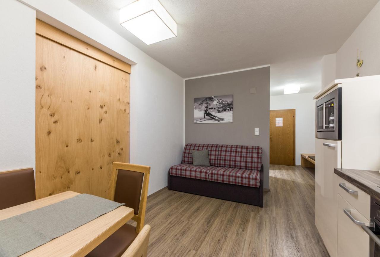 Birkenhof Premium Apart & Suites Lermoos Exterior foto